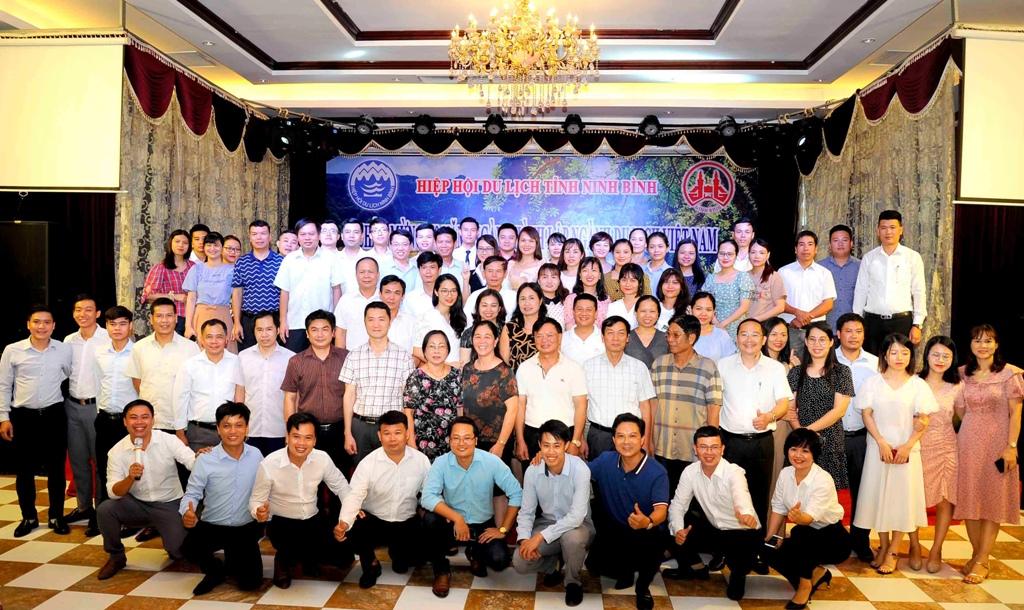 Gặp mặt nhân kỷ niệm 60 năm ngày thành lập ngành Du lịch Việt Nam