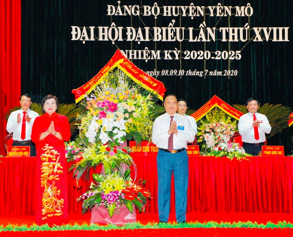 "Đánh giá đầy đủ, xác định rõ các tiềm năng, thế mạnh riêng có và tận dụng tối đa các dư địa phát triển, phấn đấu đến năm 2025 Yên Mô là huyện khá của tỉnh"