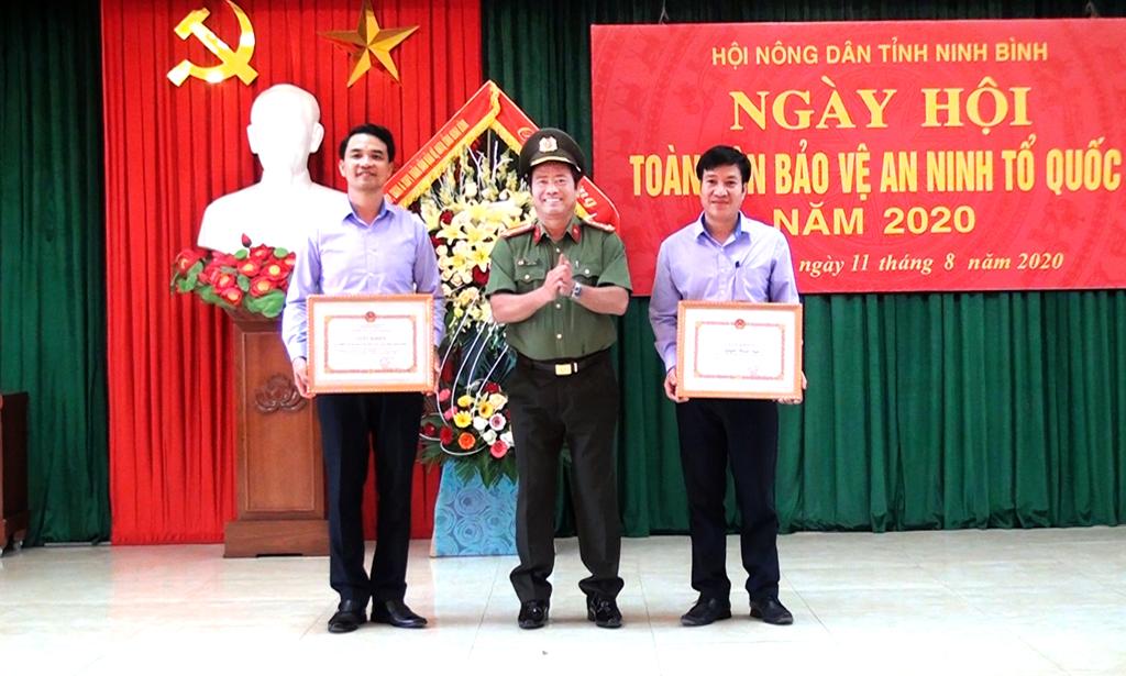 Hội Nông dân tỉnh tổ chức ngày hội "Toàn dân bảo vệ an ninh Tổ quốc"