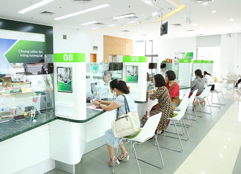 Mở rộng dịch vụ ngân hàng đáp ứng yêu cầu phát triển của nền kinh tế