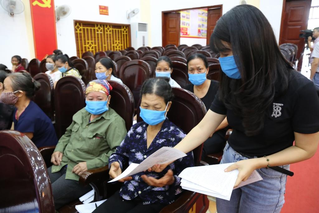 Đối thoại chính sách với hộ nghèo, cận nghèo huyện Nho Quan