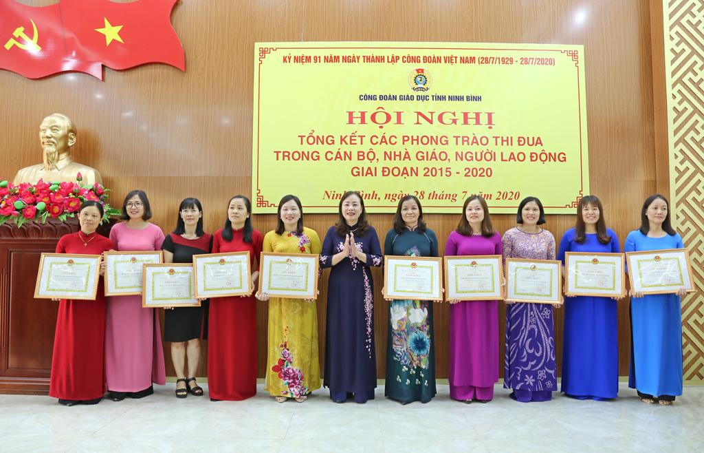Lan tỏa phong trào thi đua trong công đoàn ngành Giáo dục