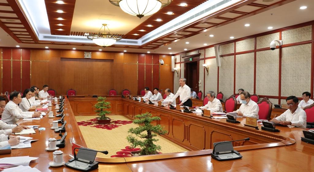 Politburo, Secretariat work with Ninh Binh on Party Congresses
