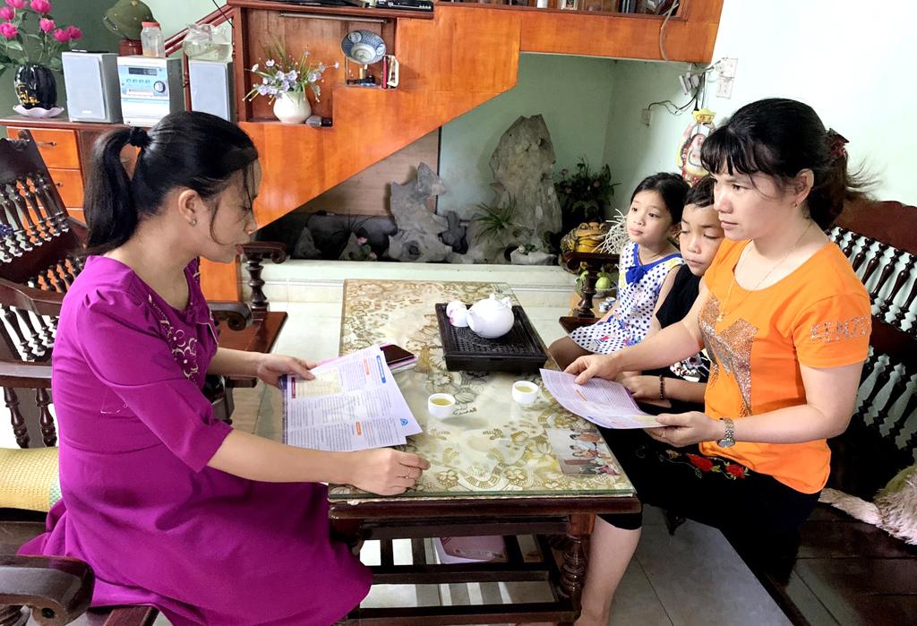 BHXH Hoa Lư: Tích cực tuyên truyền, đối thoại các chính sách bảo hiểm