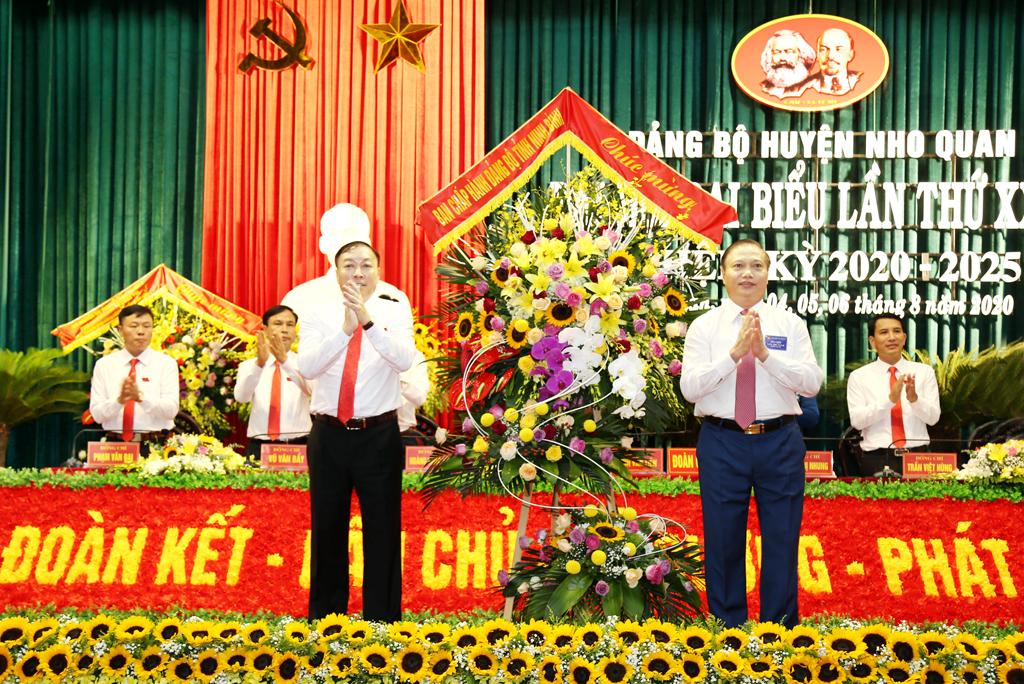 Đảng bộ, chính quyền và nhân dân các dân tộc huyện Nho Quan cần có quyết tâm cao, biến khó khăn, thách thức thành động lực, cùng với cả tỉnh thực hiện thắng lợi các mục tiêu, nhiệm vụ đã đề ra (*)