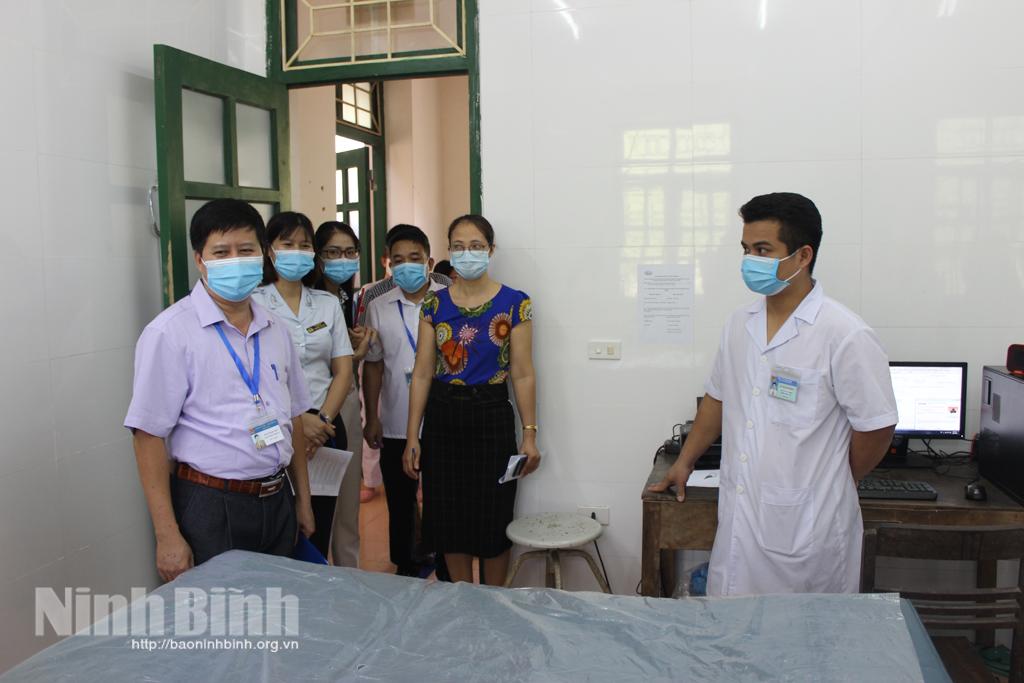 Đảm bảo môi trường khám, chữa bệnh an toàn trong mùa dịch COVID-19