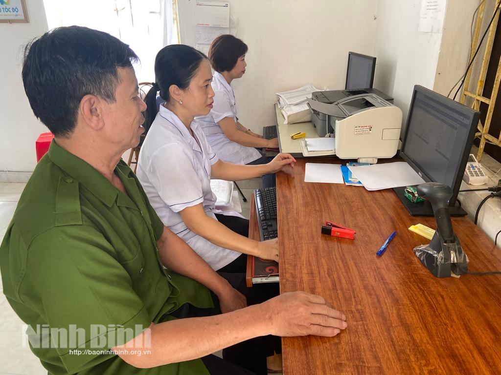 Nho Quan: Đơn vị dẫn đầu lập hồ sơ sức khỏe điện tử