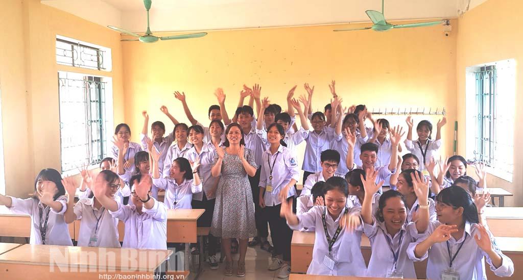 Điểm cầu trường THPT Kim Sơn A trước trận chung kết "Đường lên đỉnh Olympia"