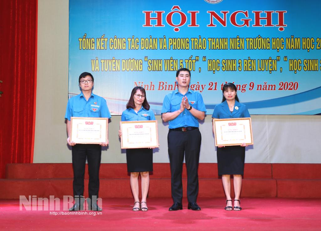Tổng kết công tác Đoàn và phong trào thanh niên trường học, năm học 2019-2020