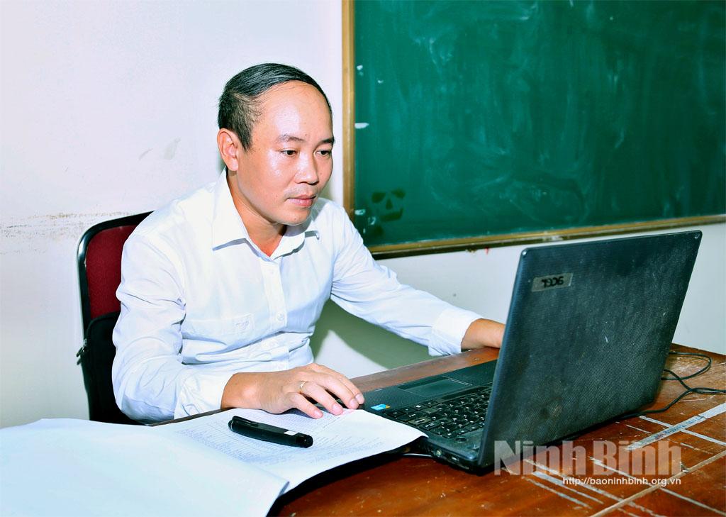 Thầy giáo Bùi Khương Duy: Người "thắp lửa" đam mê môn Vật lý cho học sinh