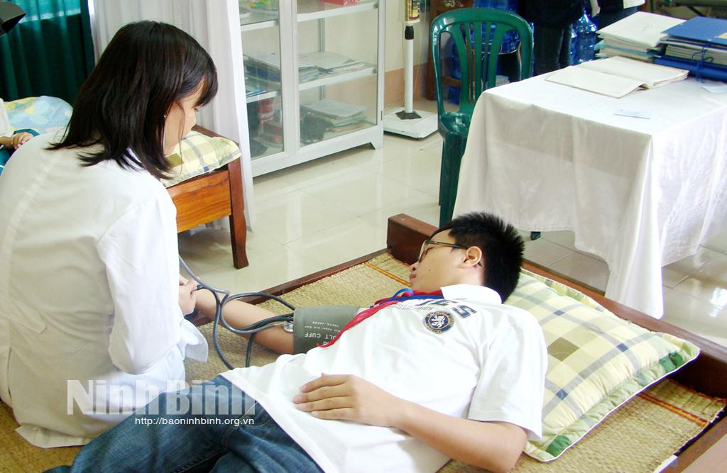 Ninh Bình thực hiện tốt công tác BHYT học sinh