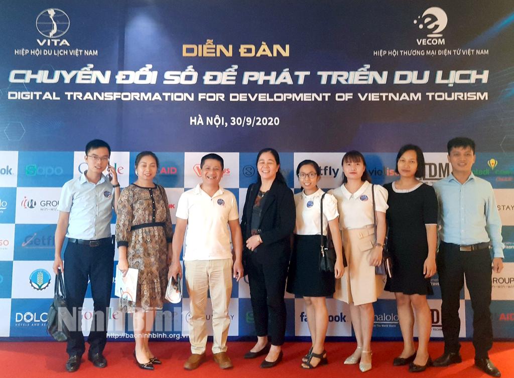 Diễn đàn "Chuyển đổi số để phát triển du lịch"