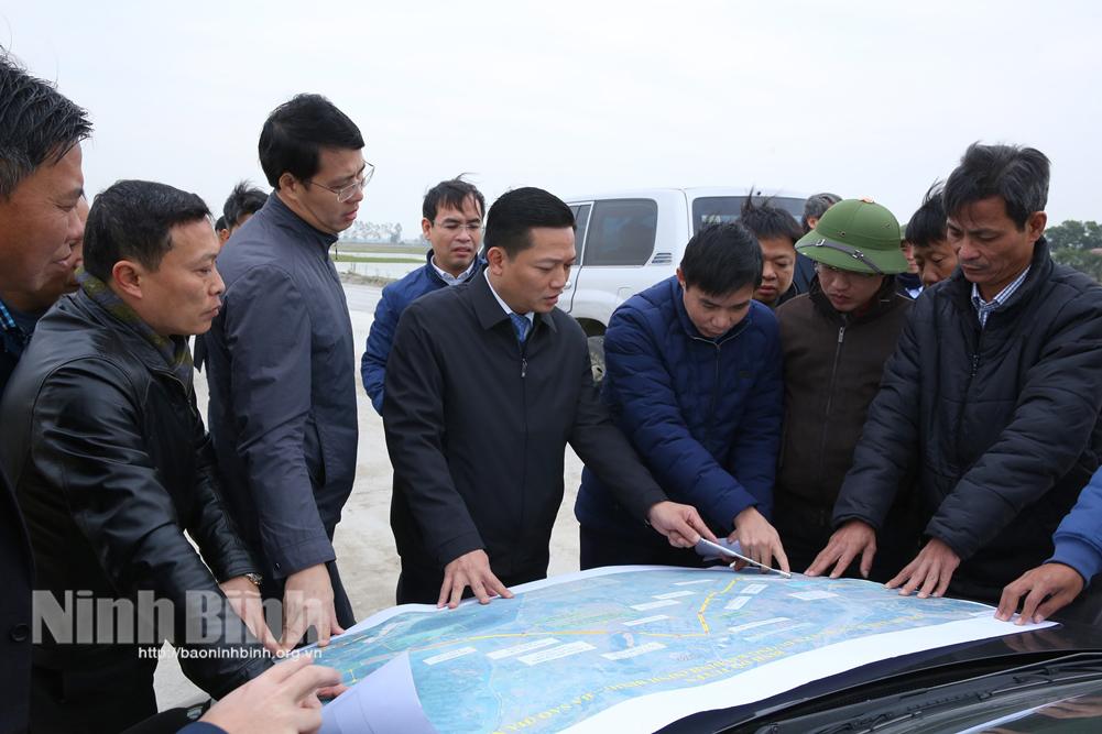 UBND tỉnh kiểm tra một số dự án trên địa bàn huyện Gia Viễn