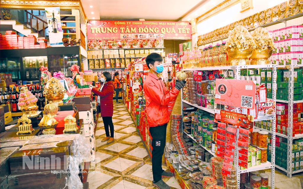 Bình ổn giá cả, thị trường hàng hóa dịp Tết Nguyên đán, bảo vệ quyền lợi người tiêu dùng