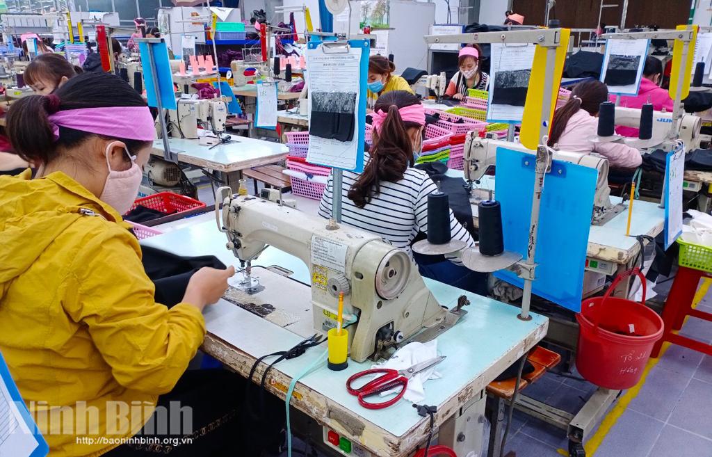 Nhu cầu tuyển dụng lao động tăng cao dịp cuối năm