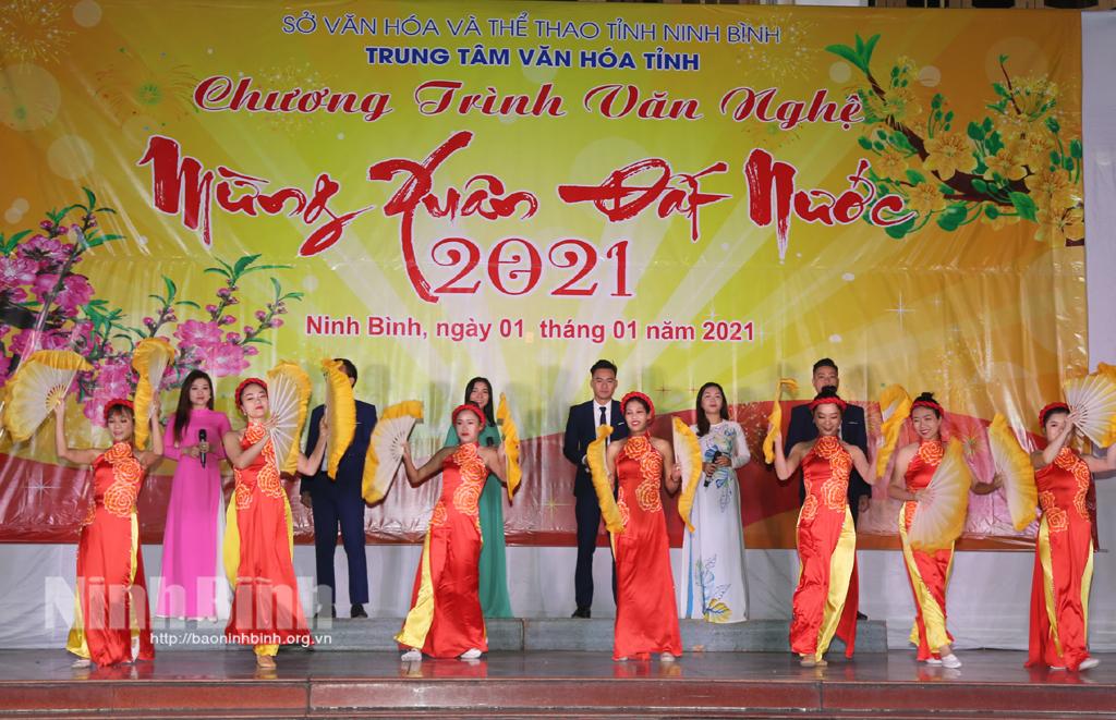 Chương trình văn nghệ "Mừng xuân đất nước" 2021