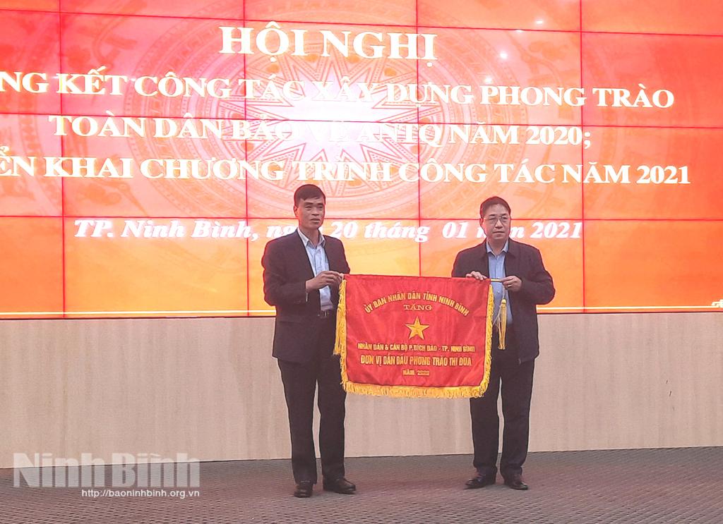 Thành phố Ninh Bình: Xây dựng 169/183 thôn, tổ dân phố không có tội phạm