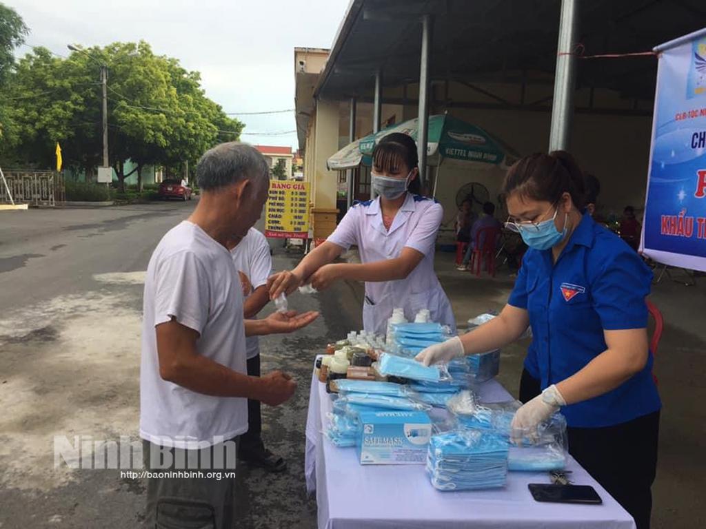 Tuổi trẻ Gia Viễn tự hào tiến bước dưới cờ Đảng