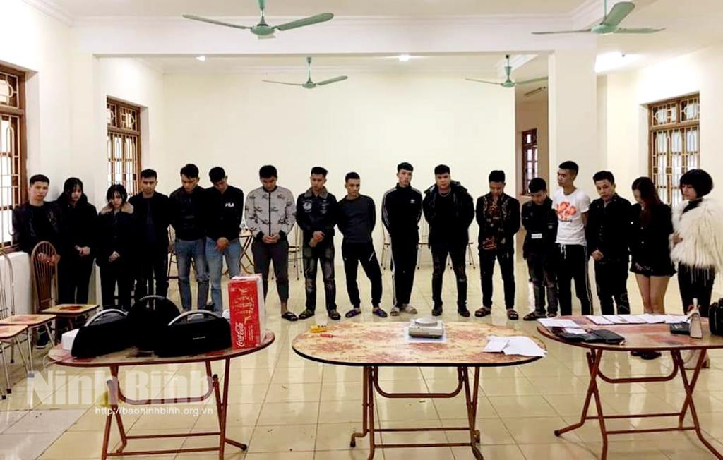 Phát hiện 17 đối tượng tàng trữ, sử dụng ma túy tại khách sạn Tulip