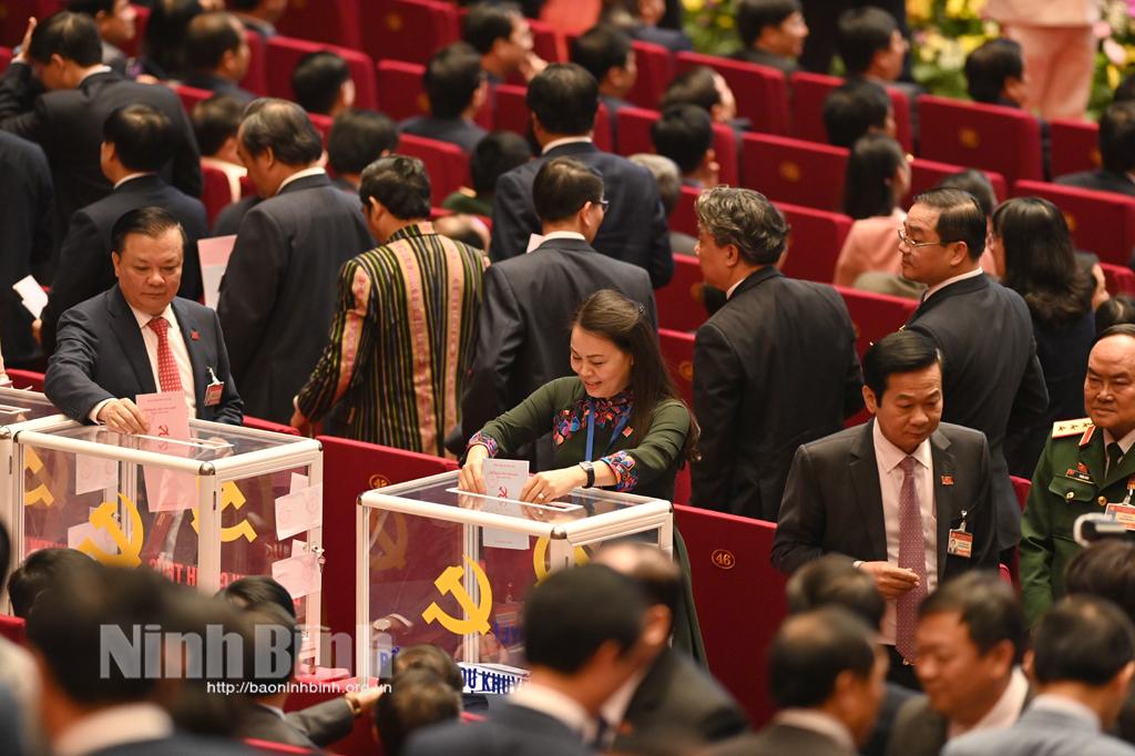 Đồng chí Bí thư Tỉnh ủy Nguyễn Thị Thu Hà trúng cử Ủy viên chính thức Ban Chấp hành Trung ương Đảng khóa XIII