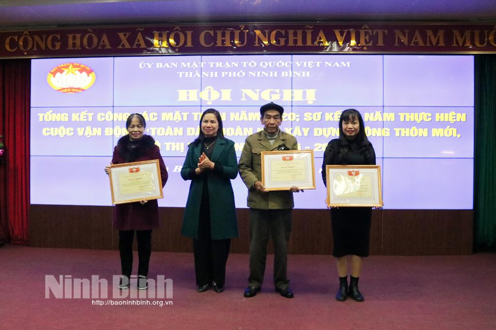 Thành phố Ninh Bình sơ kết 5 năm thực hiện Cuộc vận động "Toàn dân đoàn kết xây dựng nông thôn mới, đô thị văn minh"