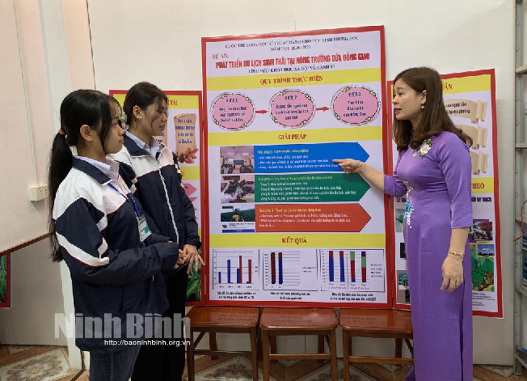 Cô giáo Nguyễn Thị Thu Thoa: Người truyền cảm hứng học môn Ngữ văn cho học sinh
