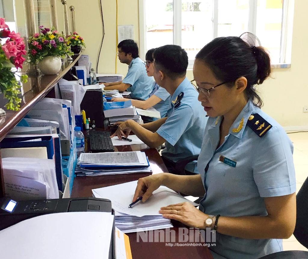 Tích cực cải cách hành chính hỗ trợ doanh nghiệp