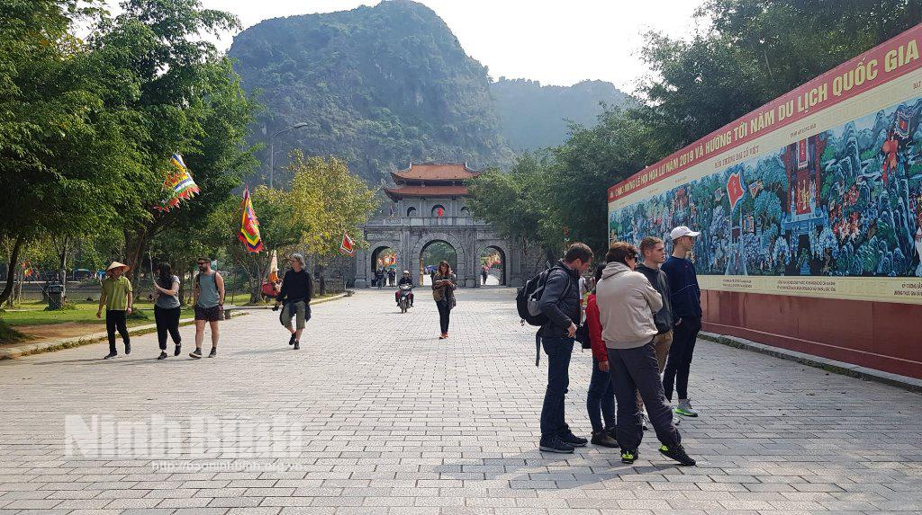 Triển khai đồng bộ các giải pháp bảo tồn, phát huy giá trị di sản văn hóa, lịch sử vùng đất Cố đô Hoa Lư