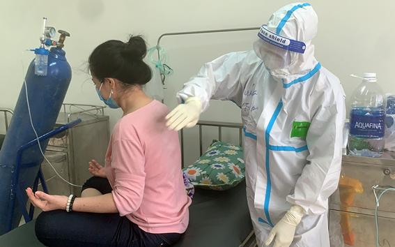 Bệnh nhân COVID-19 nên tập phục hồi chức năng thế nào?