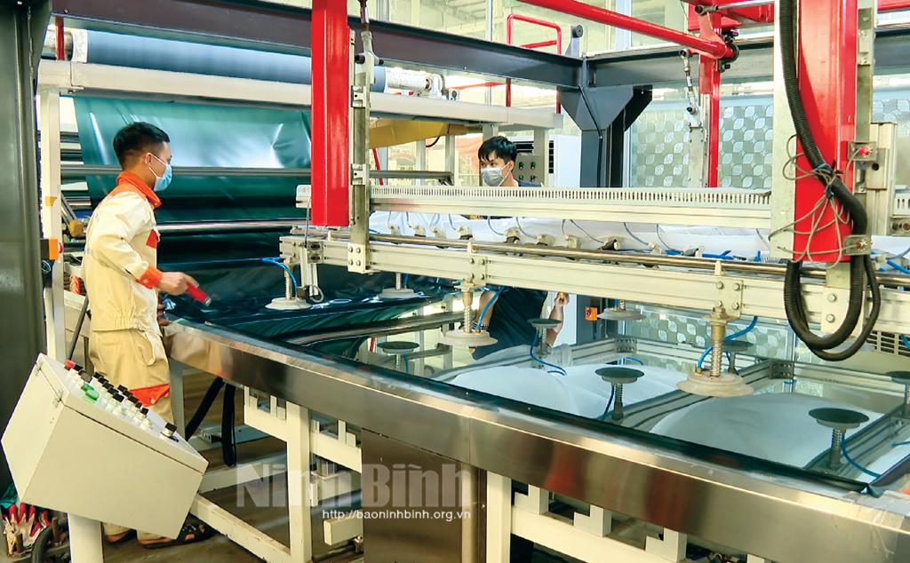 Hỗ trợ tối đa để doanh nghiệp ổn định, phát triển sản xuất, kinh doanh