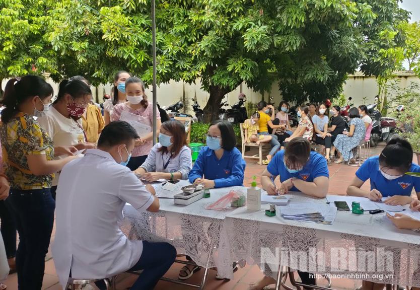 Huyện đoàn Hoa Lư đẩy mạnh học tập và làm theo lời Bác