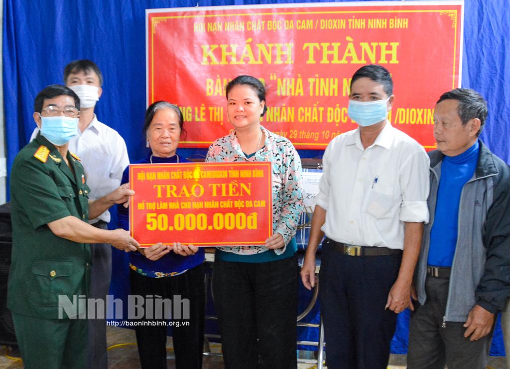 Khánh thành và bàn giao nhà cho nạn nhân chất độc da cam