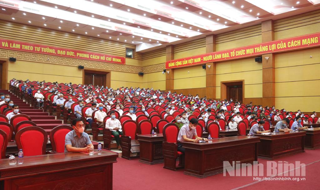 Bồi dưỡng nghiệp vụ công tác tổ chức xây dựng Đảng năm 2021