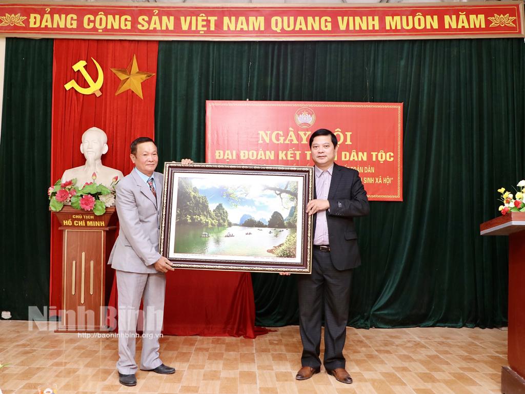 Ngày hội Đại đoàn kết toàn dân tộc tại tổ dân phố 6, phường Tân Bình