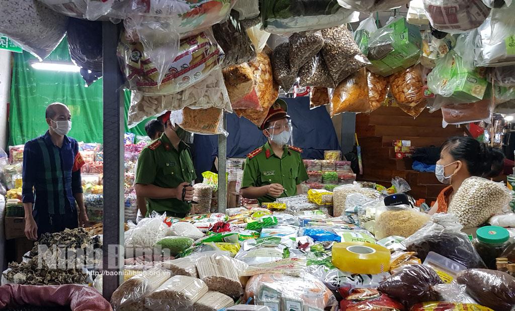 Kết luận của đồng chí Chủ tịch UBND tỉnh, Trưởng Ban Chỉ đạo tại Hội nghị trực tuyến Ban Chỉ đạo phòng, chống dịch COVID-19 tỉnh Ninh Bình với các địa phương đến cấp xã