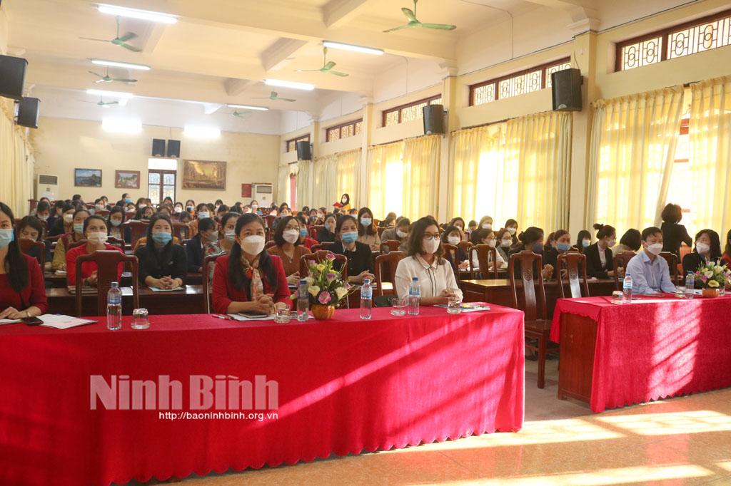 Khai giảng lớp bồi dưỡng cho Chủ tịch Hội Phụ nữ cơ sở năm 2021