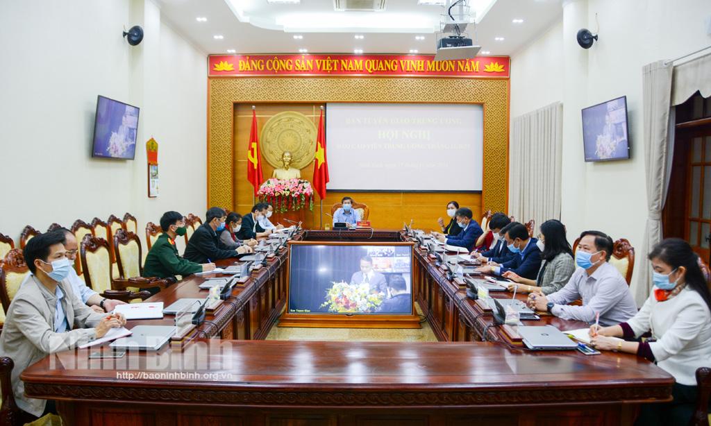 Hội nghị báo cáo viên Trung ương tháng 11/2021