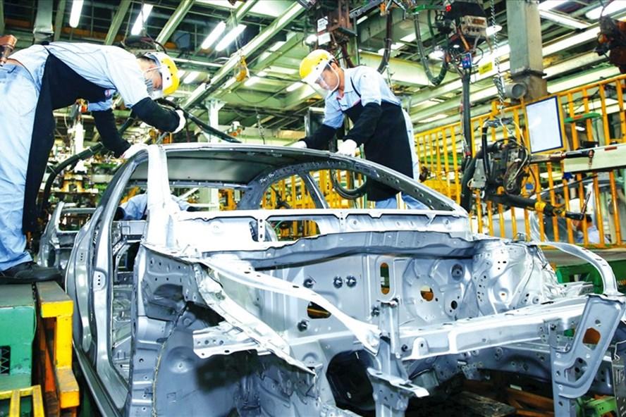 Foreign investment inflows pick up slightly in first 11 months