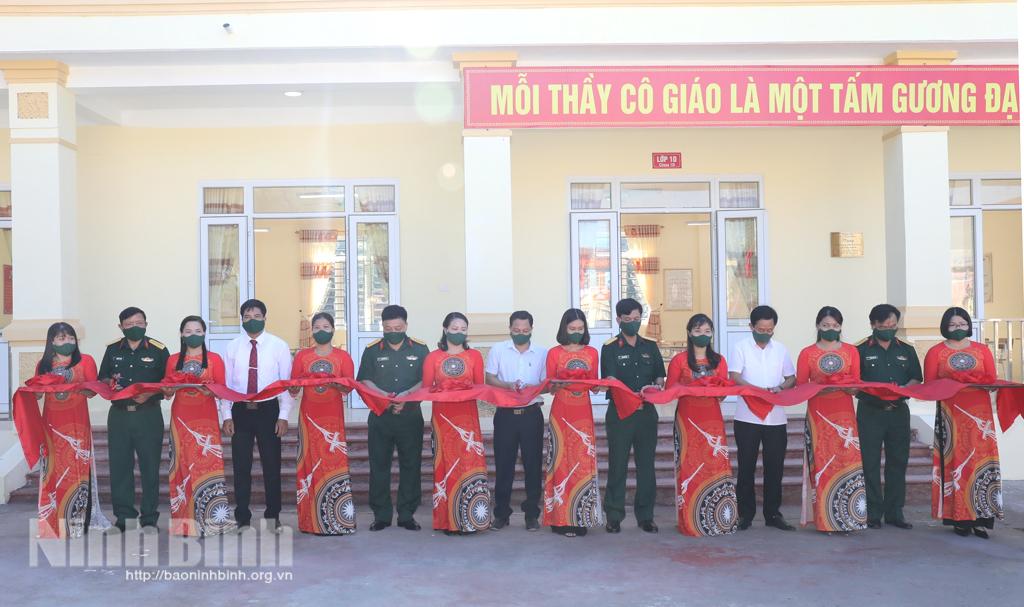 Lữ đoàn Phòng không 241: Chung sức xây dựng NTM trên địa bàn đóng quân