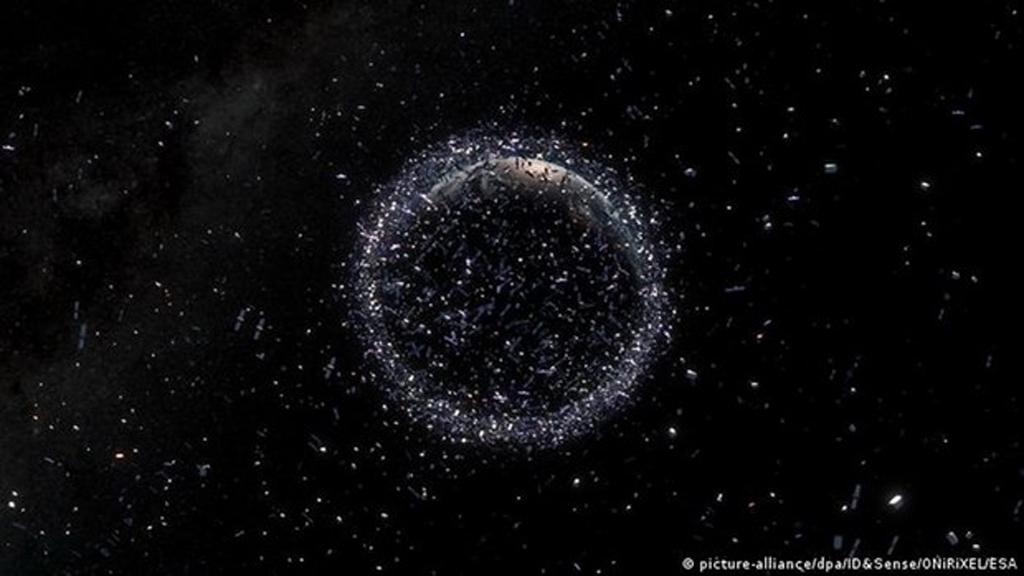 Nhật Bản thúc đẩy dịch vụ vũ trụ để thu hồi rác thải trên không gian