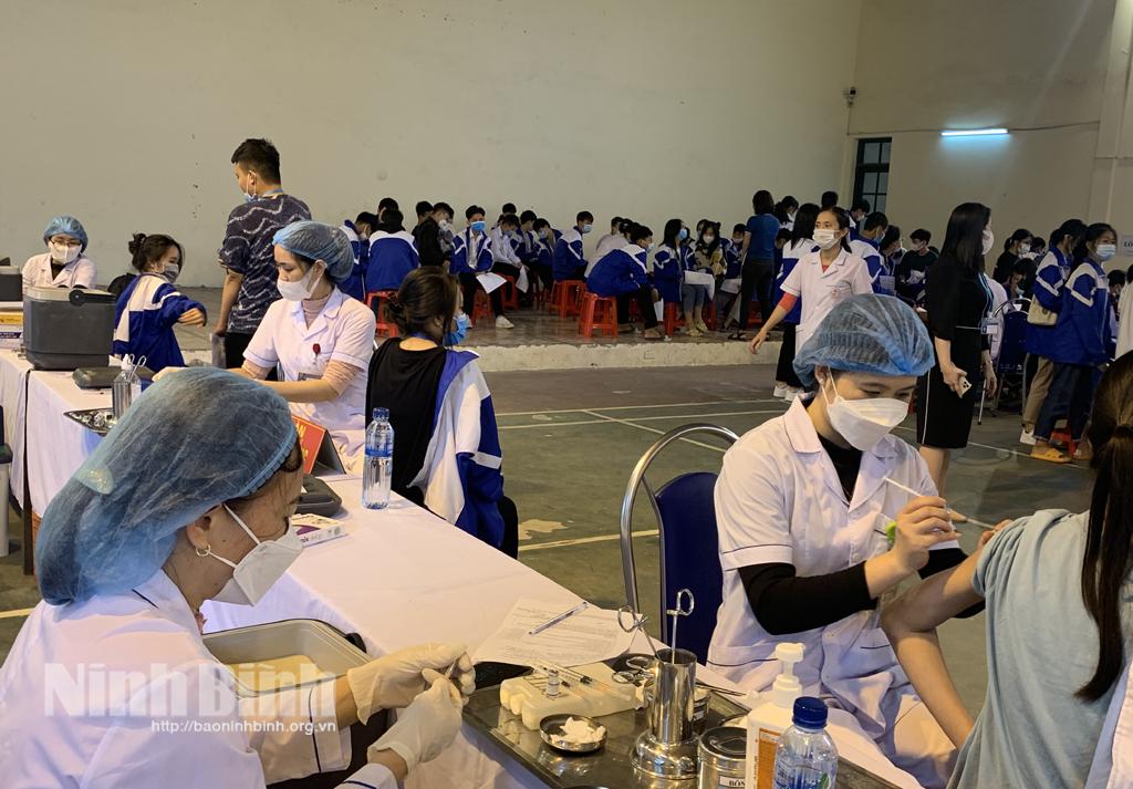 Nỗ lực kiểm soát dịch COVID-19 trong tình hình mới