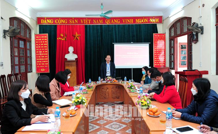 Kiểm tra kết quả phổ cập giáo dục, xóa mù chữ năm 2021 huyện Yên Khánh