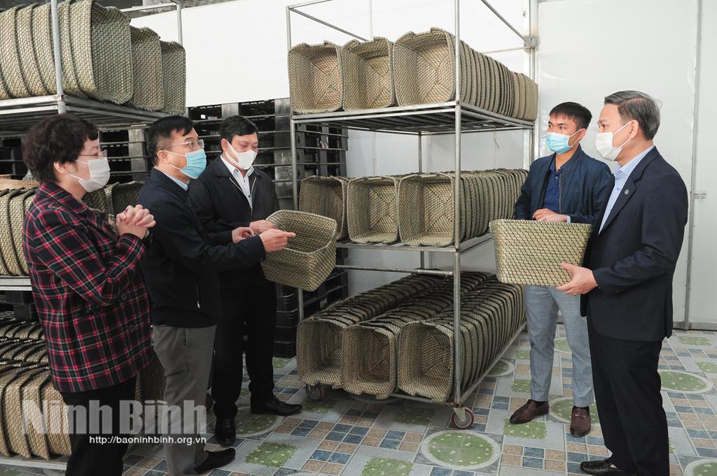 Thẩm định xây dựng nông thôn mới tại huyện Yên Mô, Yên Khánh