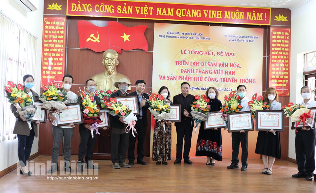 Bế mạc triển lãm "Di sản văn hóa, danh thắng Việt Nam và Sản phẩm thủ công truyền thống"