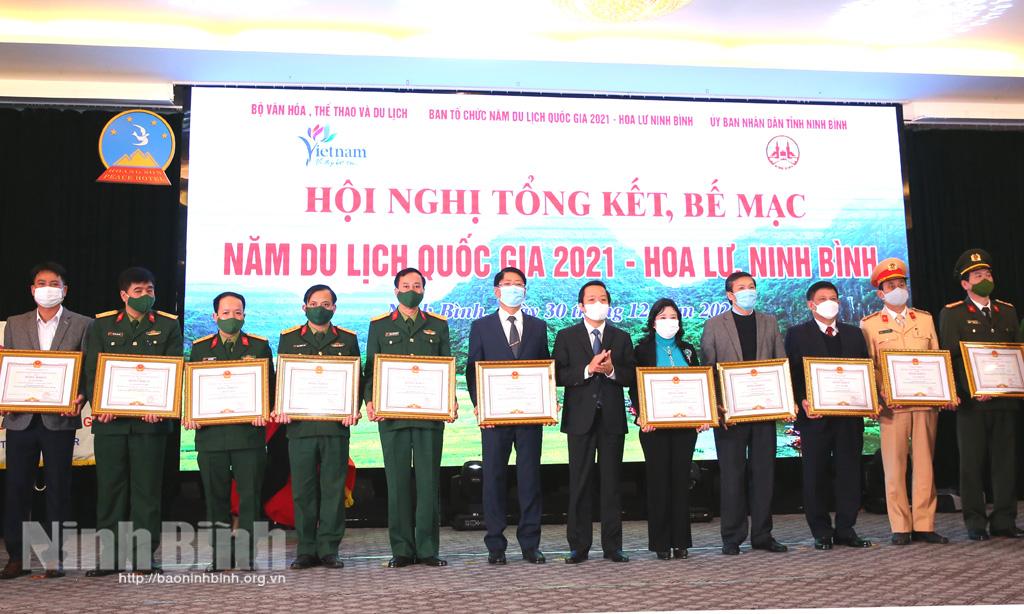 Hội nghị tổng kết Năm Du lịch Quốc gia 2021