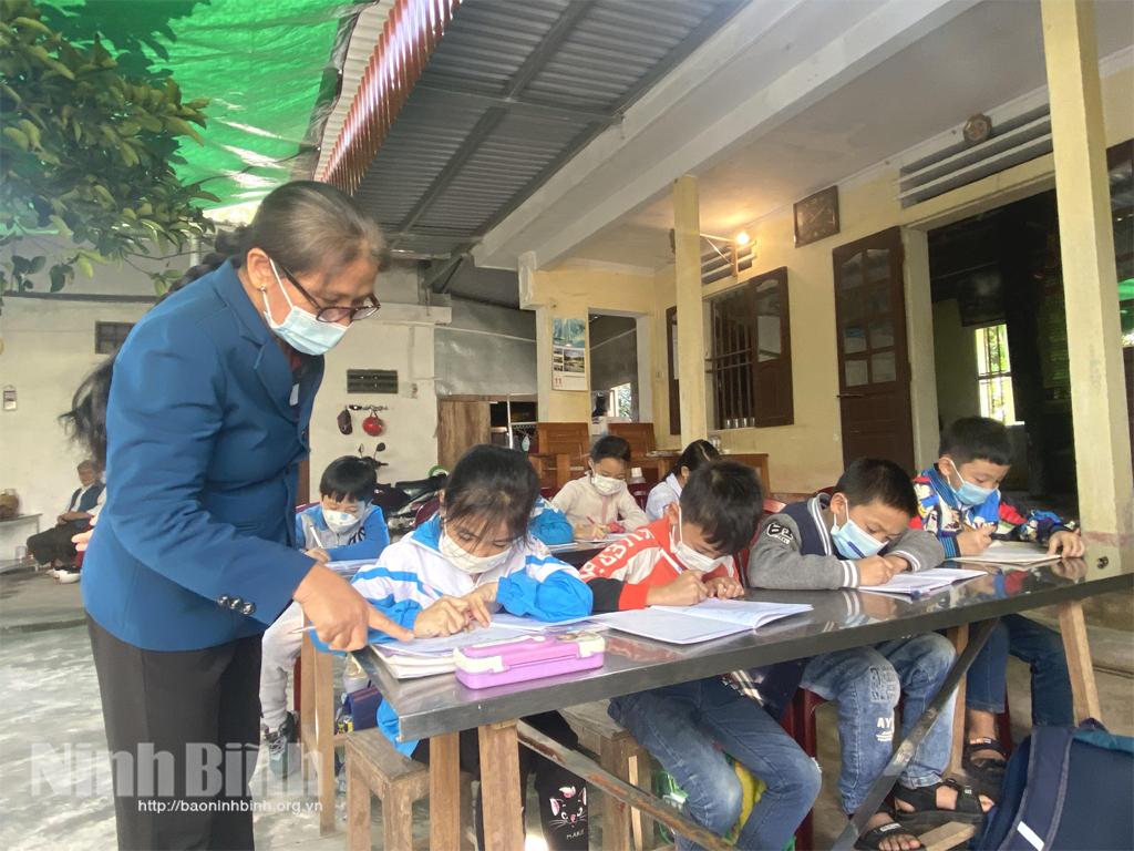 Hội Cựu giáo chức Hoa Lư: Đồng hành phát triển sự nghiệp giáo dục, xây dựng xã hội học tập