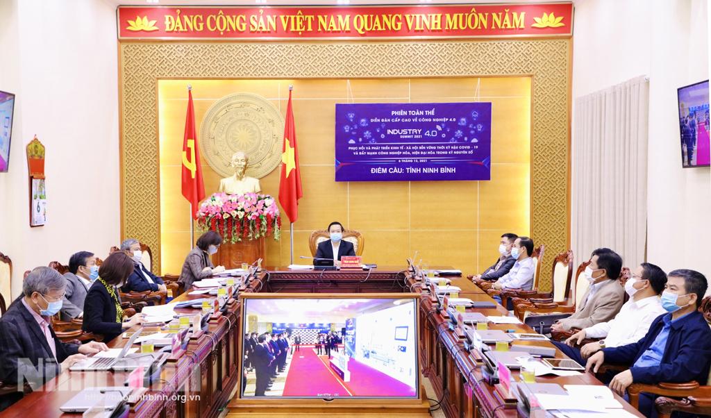 Phiên toàn thể Diễn đàn cấp cao về Công nghiệp 4.0