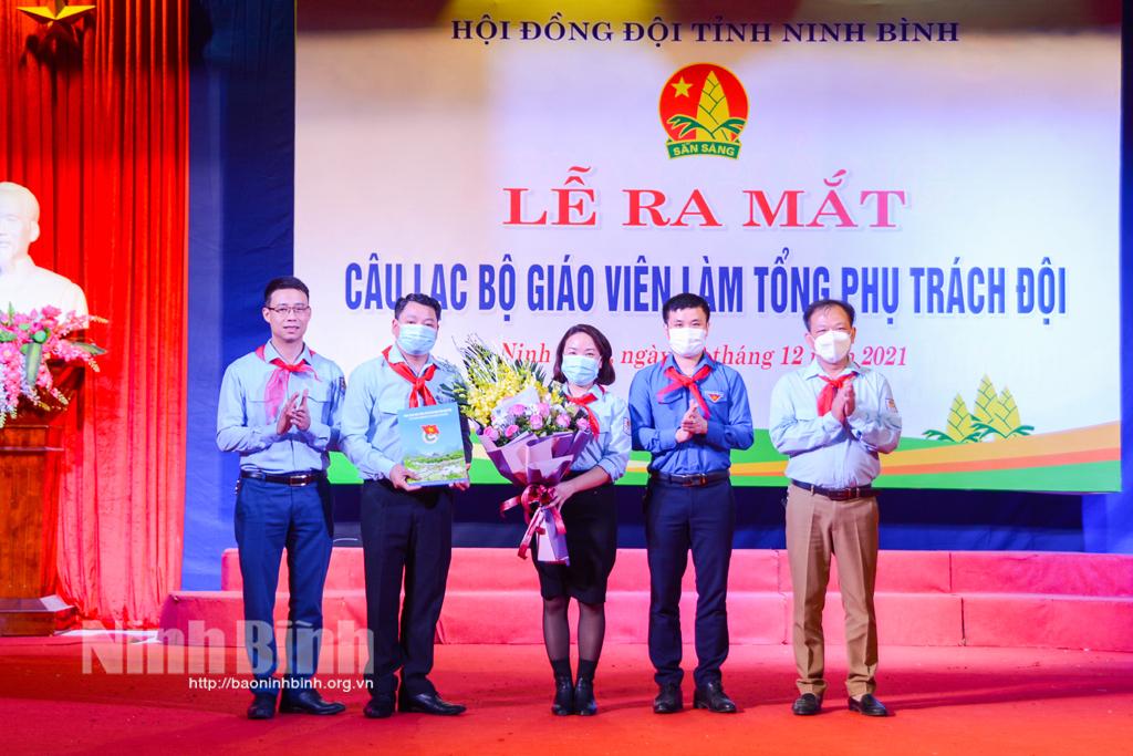 Ra mắt Câu lạc bộ Giáo viên làm Tổng phụ trách Đội tỉnh Ninh Bình