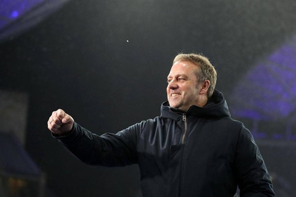 Cú ăn 6 của FC Bayern: Những kỷ lục của Flick và Neuer