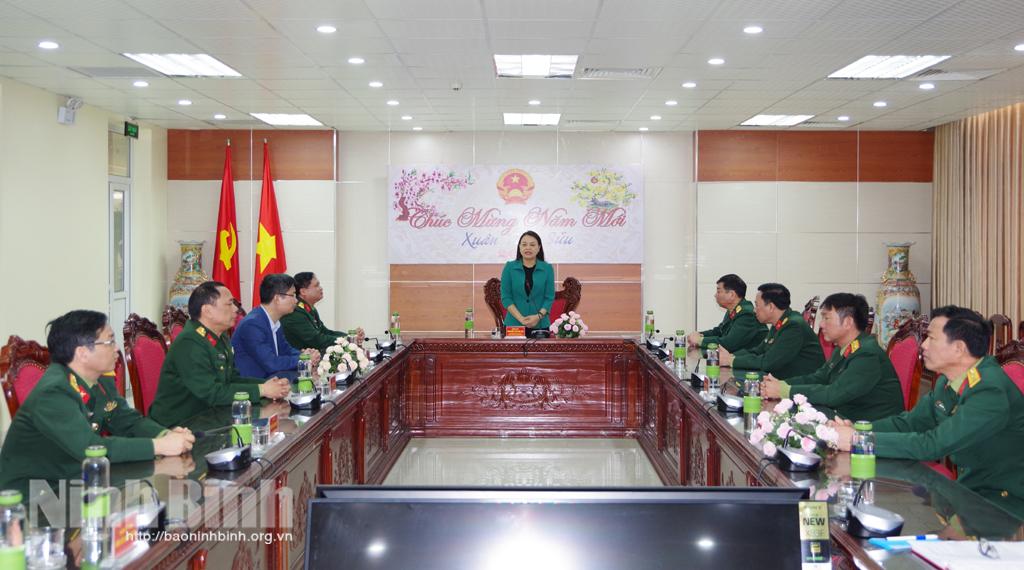 Đồng chí Bí thư Tỉnh ủy thăm, chúc Tết và làm việc với Đảng ủy Bộ Chỉ huy quân sự tỉnh